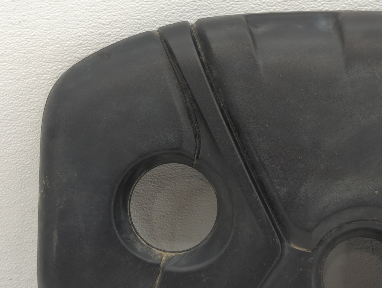 2016 Hyundai Elantra Engine Cover - Oemusedautoparts1.com