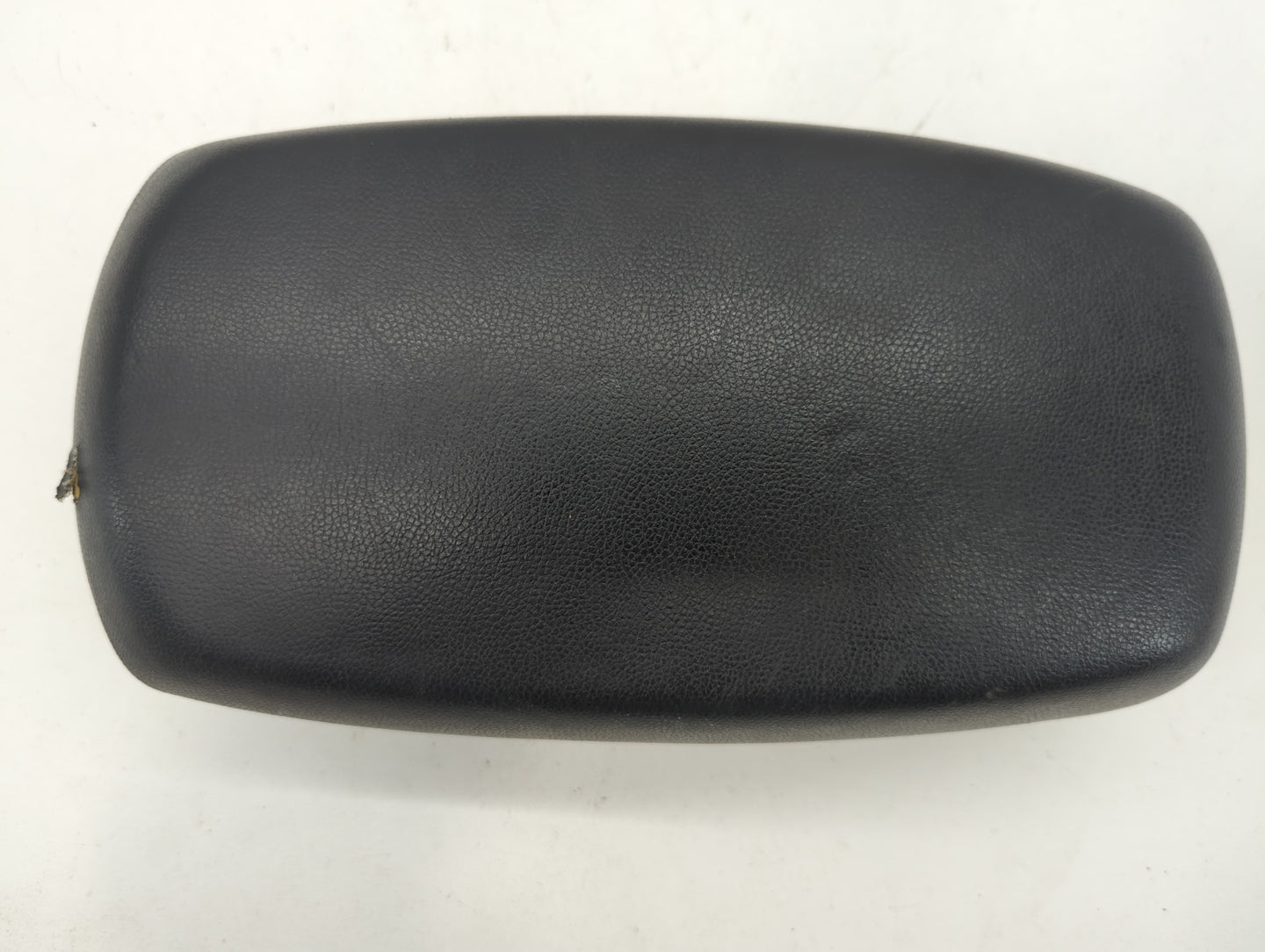 Hyundai Elantra Center Console Armrest Cover Lid - Oemusedautoparts1.com