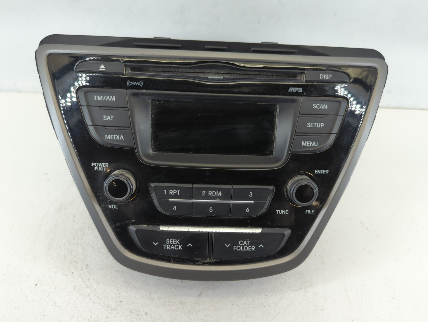 2014-2016 Hyundai Elantra Am Fm Cd Player Radio Receiver - Oemusedautoparts1.com