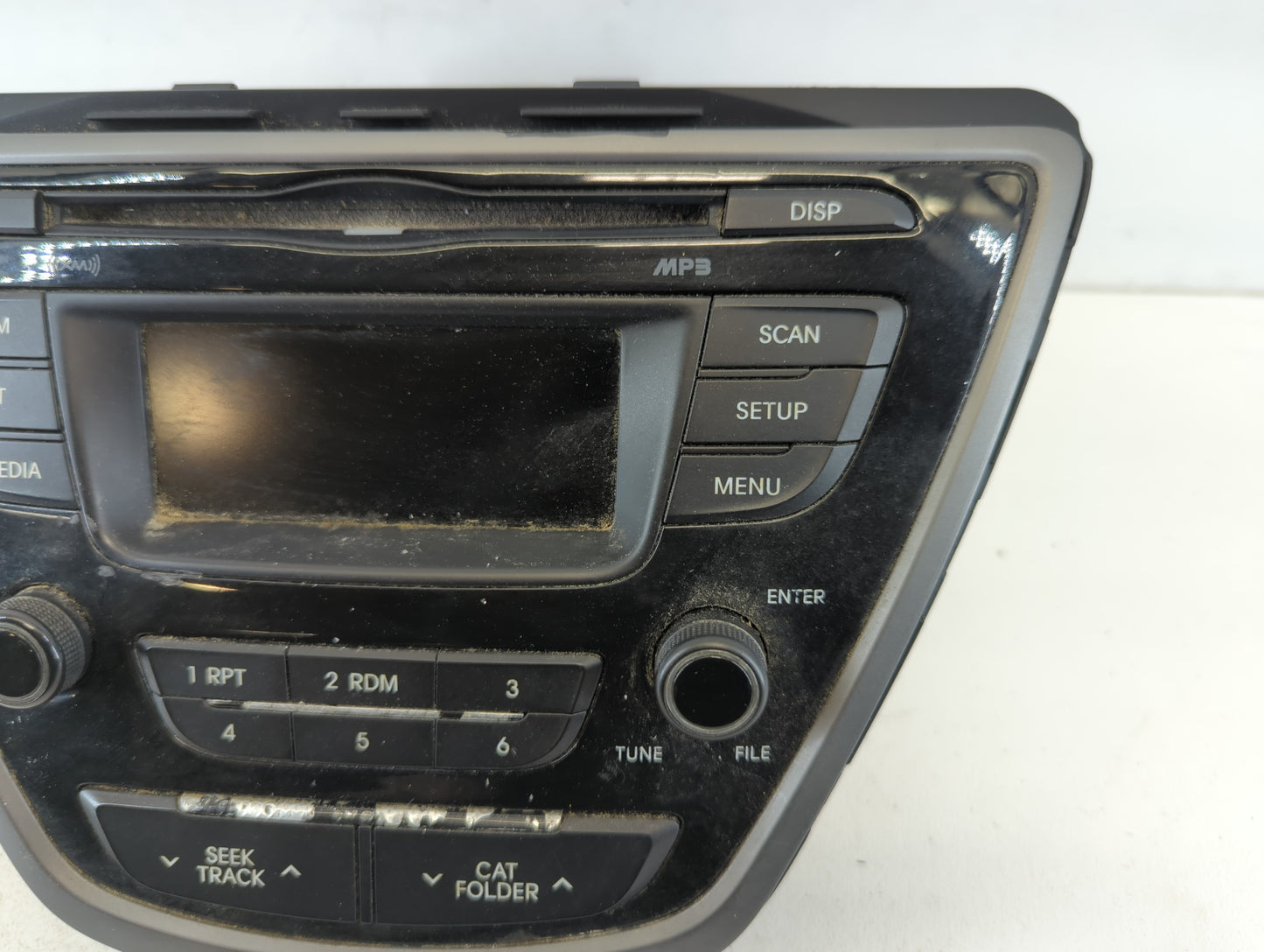 2014-2016 Hyundai Elantra Am Fm Cd Player Radio Receiver - Oemusedautoparts1.com