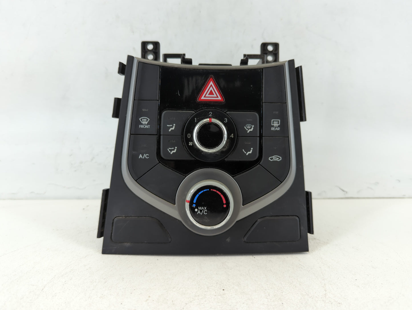 2014-2016 Hyundai Elantra Climate Control Module Temperature AC/Heater Replacement P/N:97250-3XCC1 Fits Fits 2014 2015 2016 