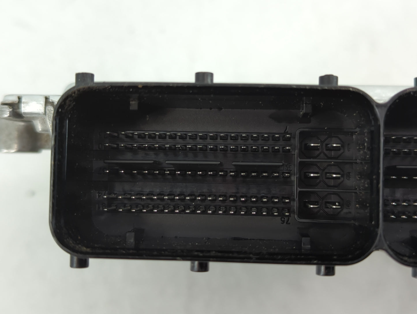 2014-2016 Hyundai Elantra PCM Engine Control Computer ECU ECM PCU OEM P/N:39103-2EML6 39102-2EML6 Fits Fits 2014 2015 2016 O