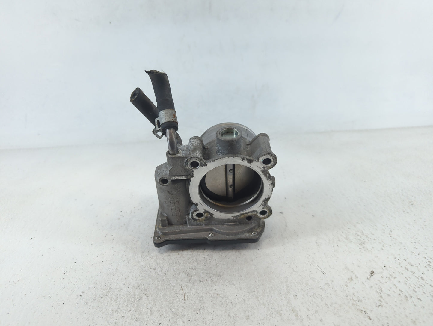 2011-2020 Hyundai Elantra Throttle Body P/N:35100-2E000 Fits Fits 2011 2012 2013 2014 2015 2016 2017 2018 2019 2020 2021 OEM