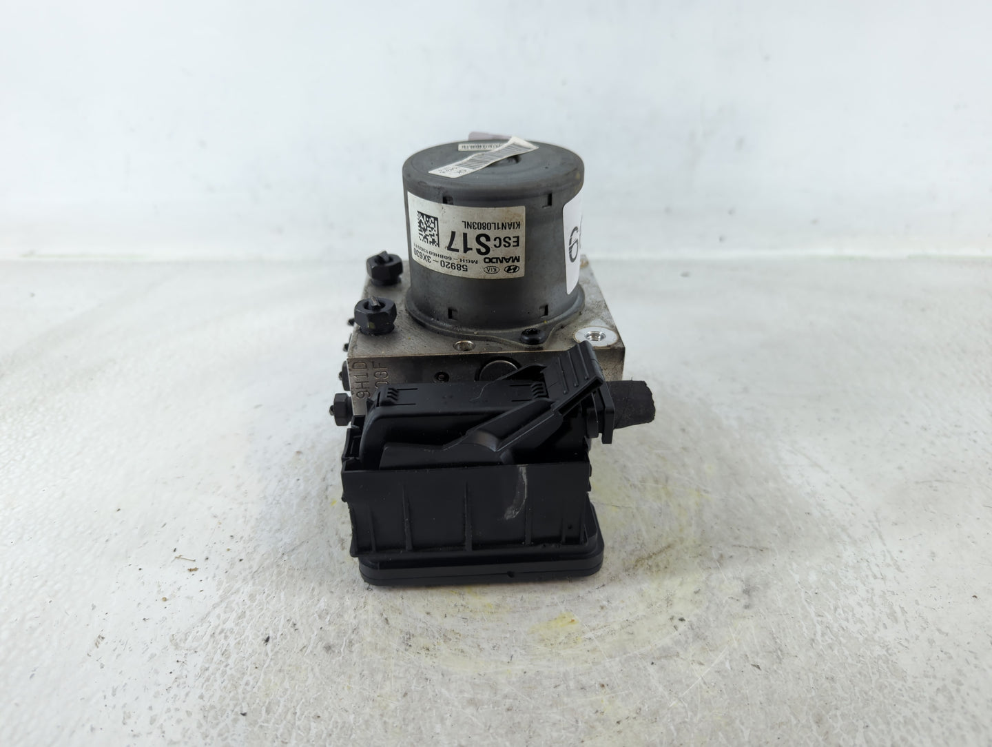 2014-2016 Hyundai Elantra ABS Pump Control Module Replacement P/N:ESCS17 58920-3X630 Fits Fits 2014 2015 2016 OEM Used Auto 