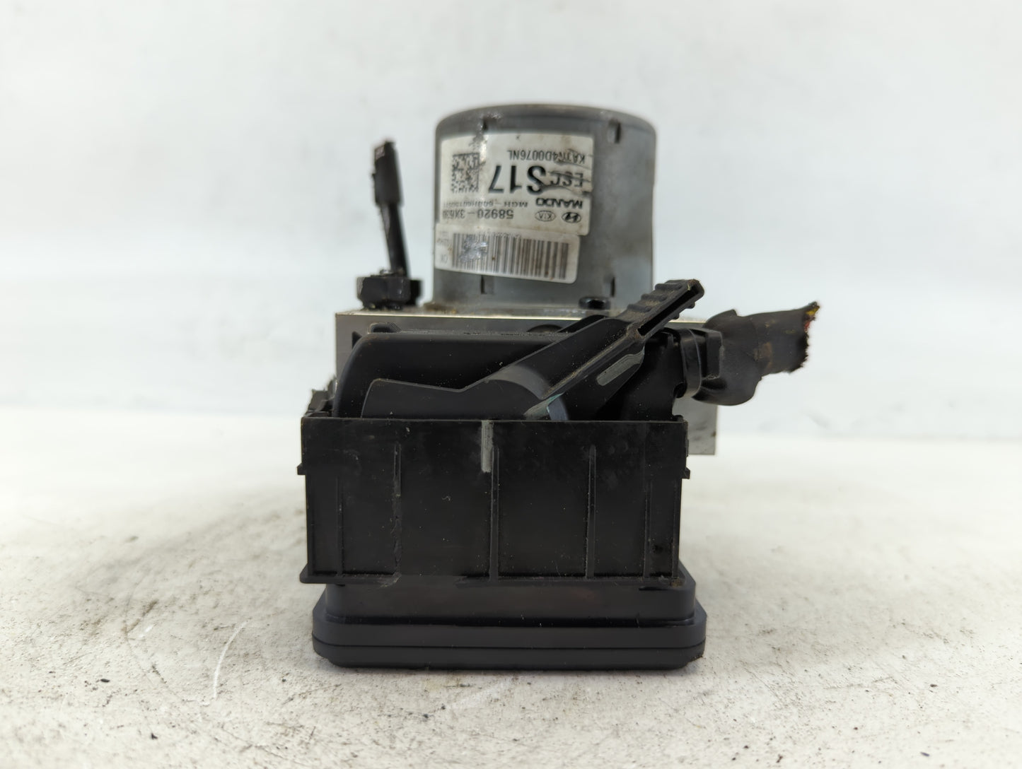 2014-2016 Hyundai Elantra ABS Pump Control Module Replacement P/N:ESCS17 58920-3X630 Fits Fits 2014 2015 2016 OEM Used Auto 