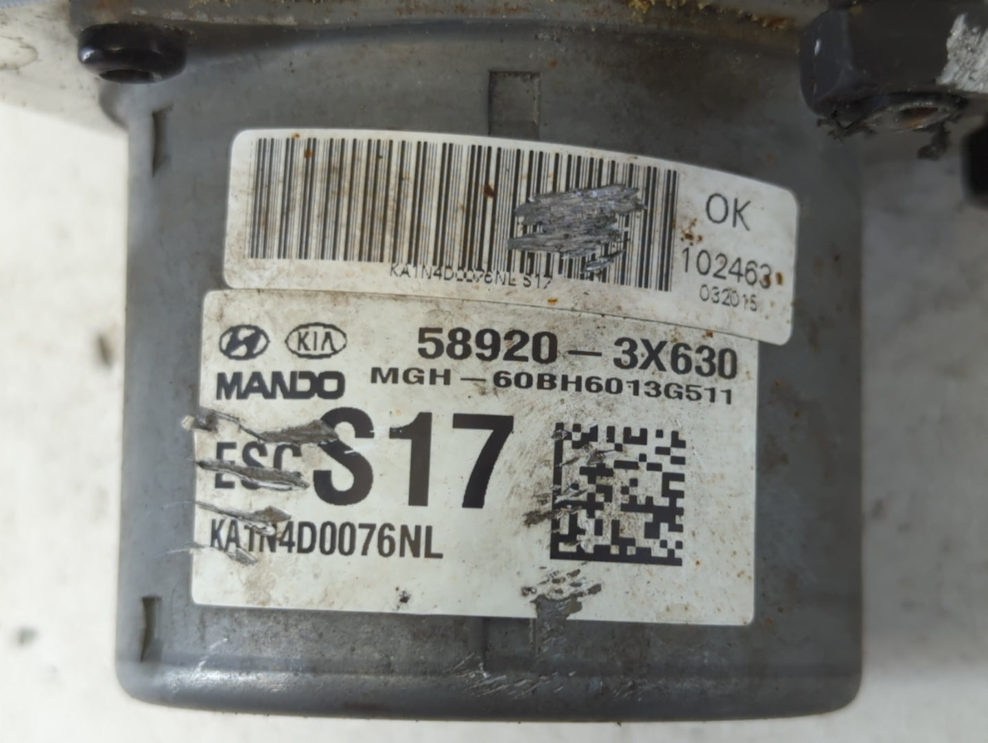 2014-2016 Hyundai Elantra ABS Pump Control Module Replacement P/N:ESCS17 58920-3X630 Fits Fits 2014 2015 2016 OEM Used Auto 