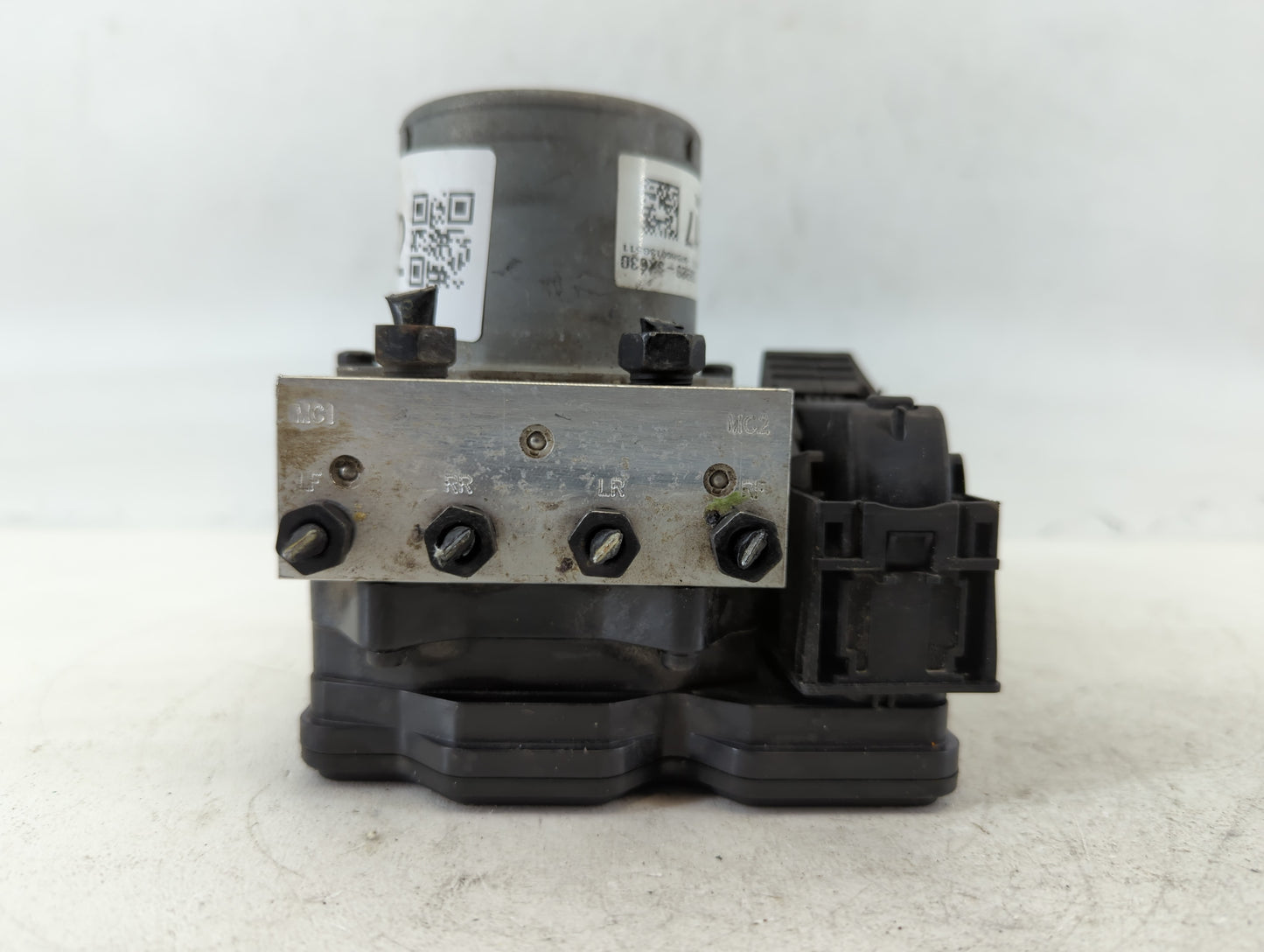 2014-2016 Hyundai Elantra ABS Pump Control Module Replacement P/N:ESCS17 58920-3X630 Fits Fits 2014 2015 2016 OEM Used Auto 