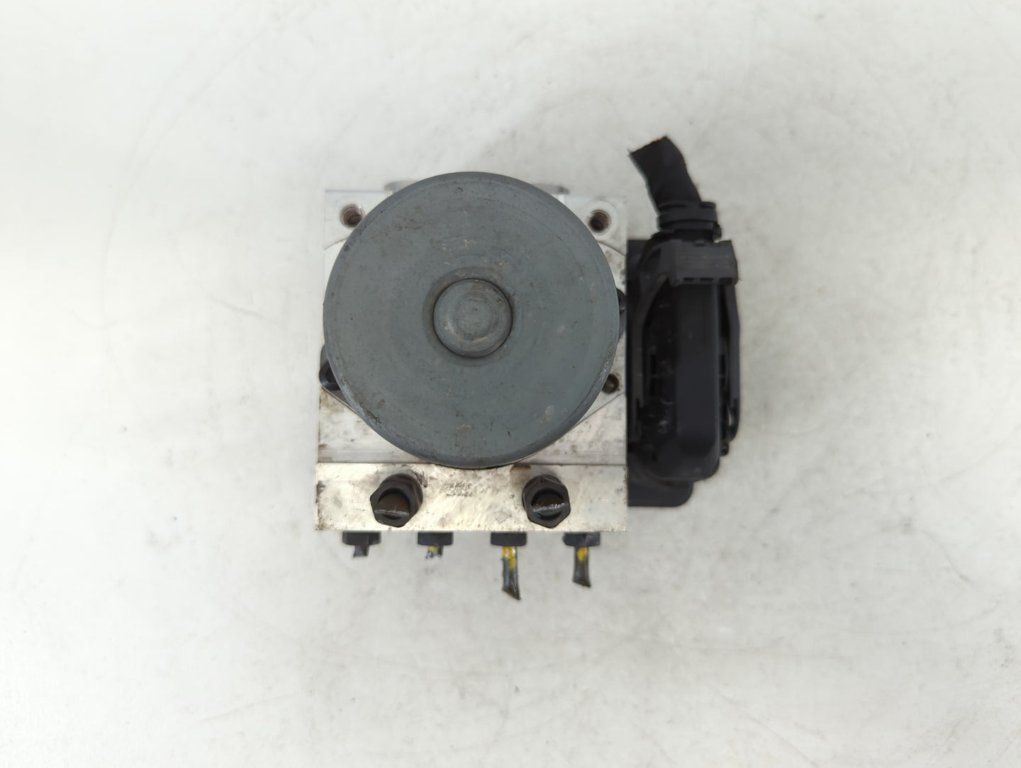 2016-2017 Hyundai Elantra ABS Pump Control Module Replacement P/N:58920-A5230 A5589-20800 Fits Fits 2016 2017 OEM Used Auto 