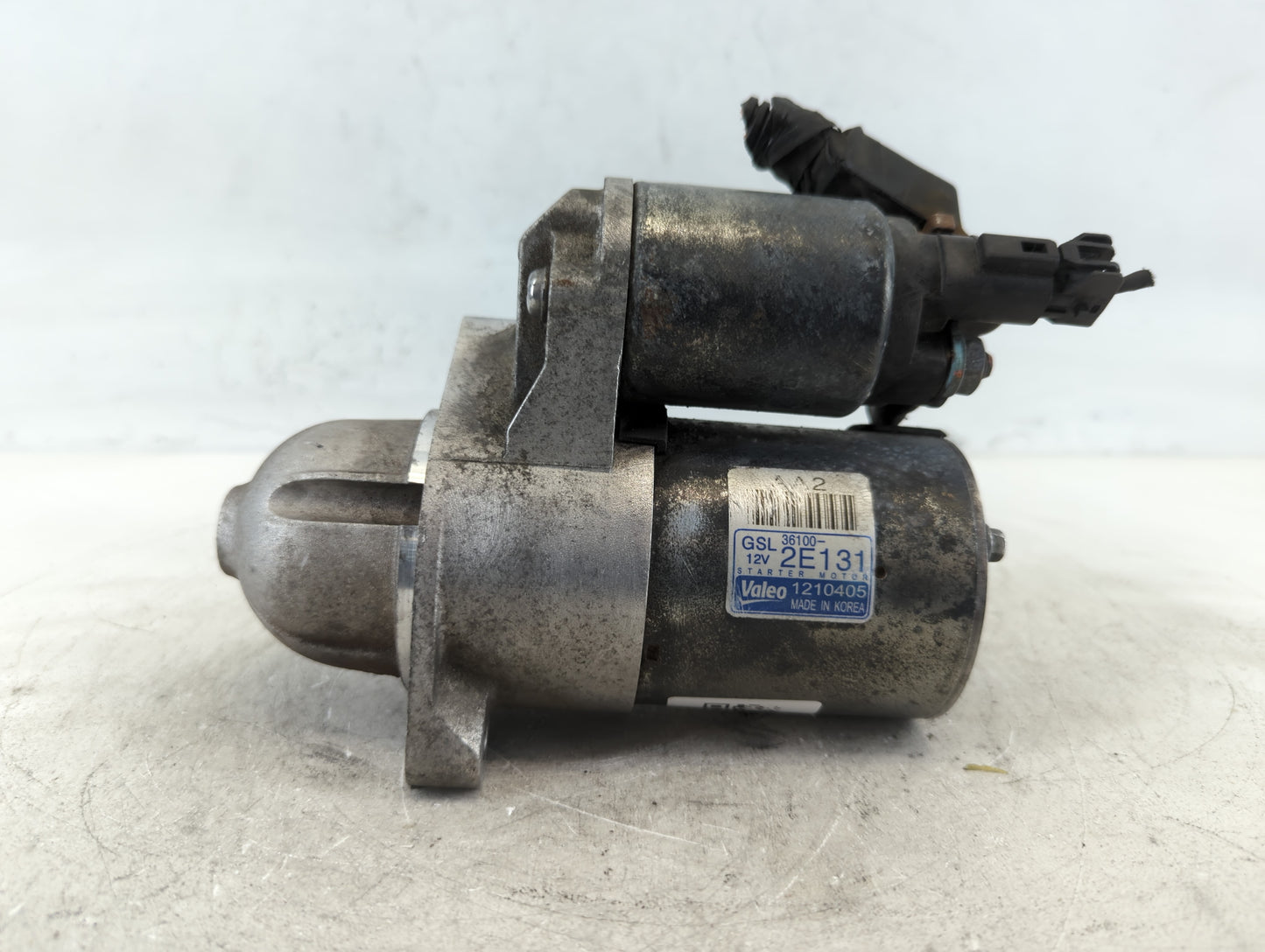 2016-2018 Hyundai Elantra Car Starter Motor Solenoid OEM P/N:36100-2E131 Fits Fits 2016 2017 2018 OEM Used Auto Parts - Oemu
