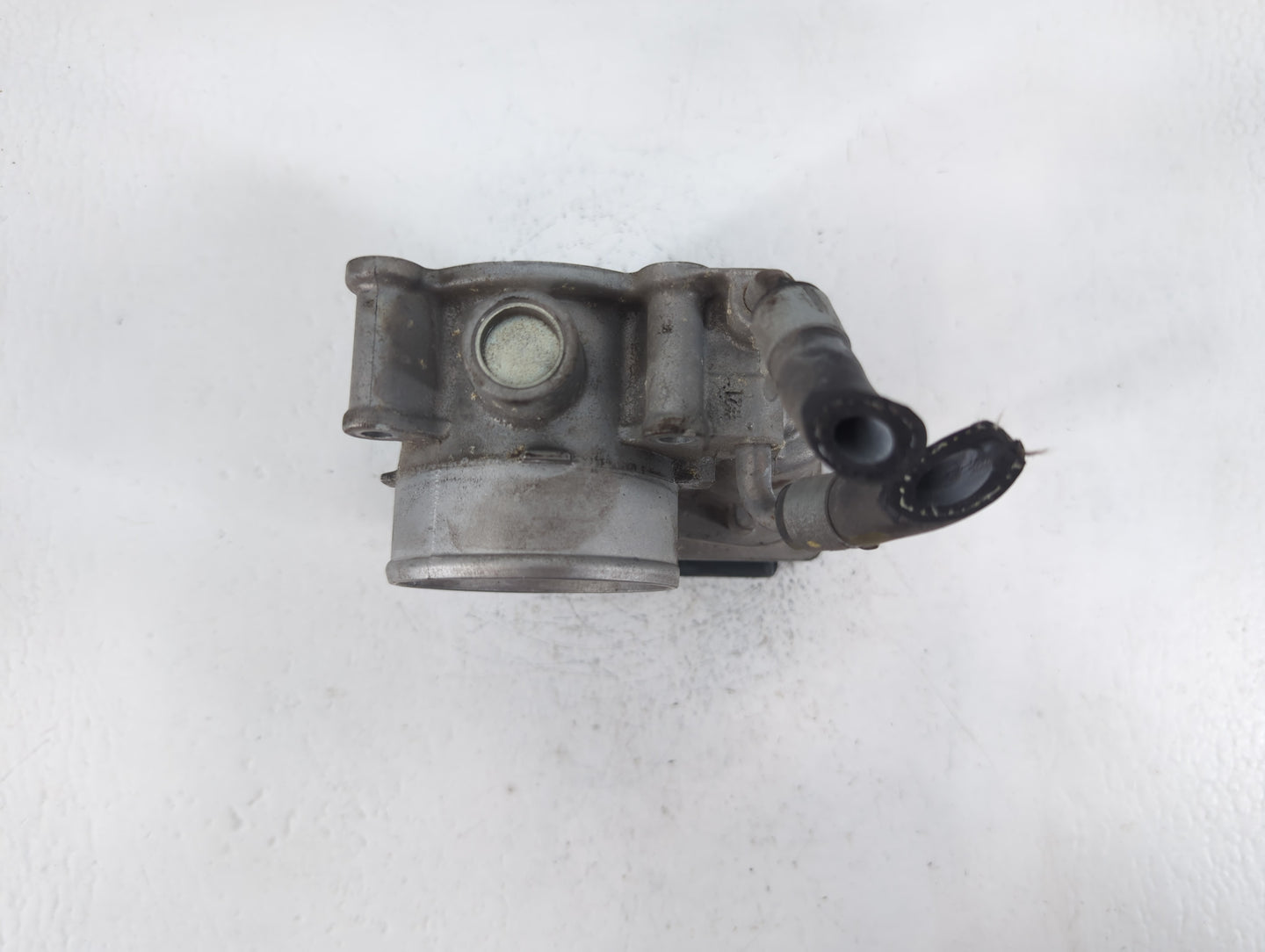 2011-2020 Hyundai Elantra Throttle Body P/N:35100-2E000 Fits Fits 2011 2012 2013 2014 2015 2016 2017 2018 2019 2020 2021 OEM
