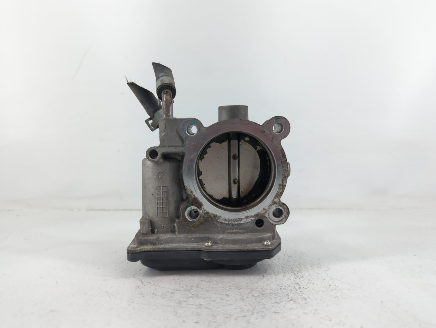 2011-2020 Hyundai Elantra Throttle Body P/N:35100-2E000 Fits Fits 2011 2012 2013 2014 2015 2016 2017 2018 2019 2020 2021 OEM