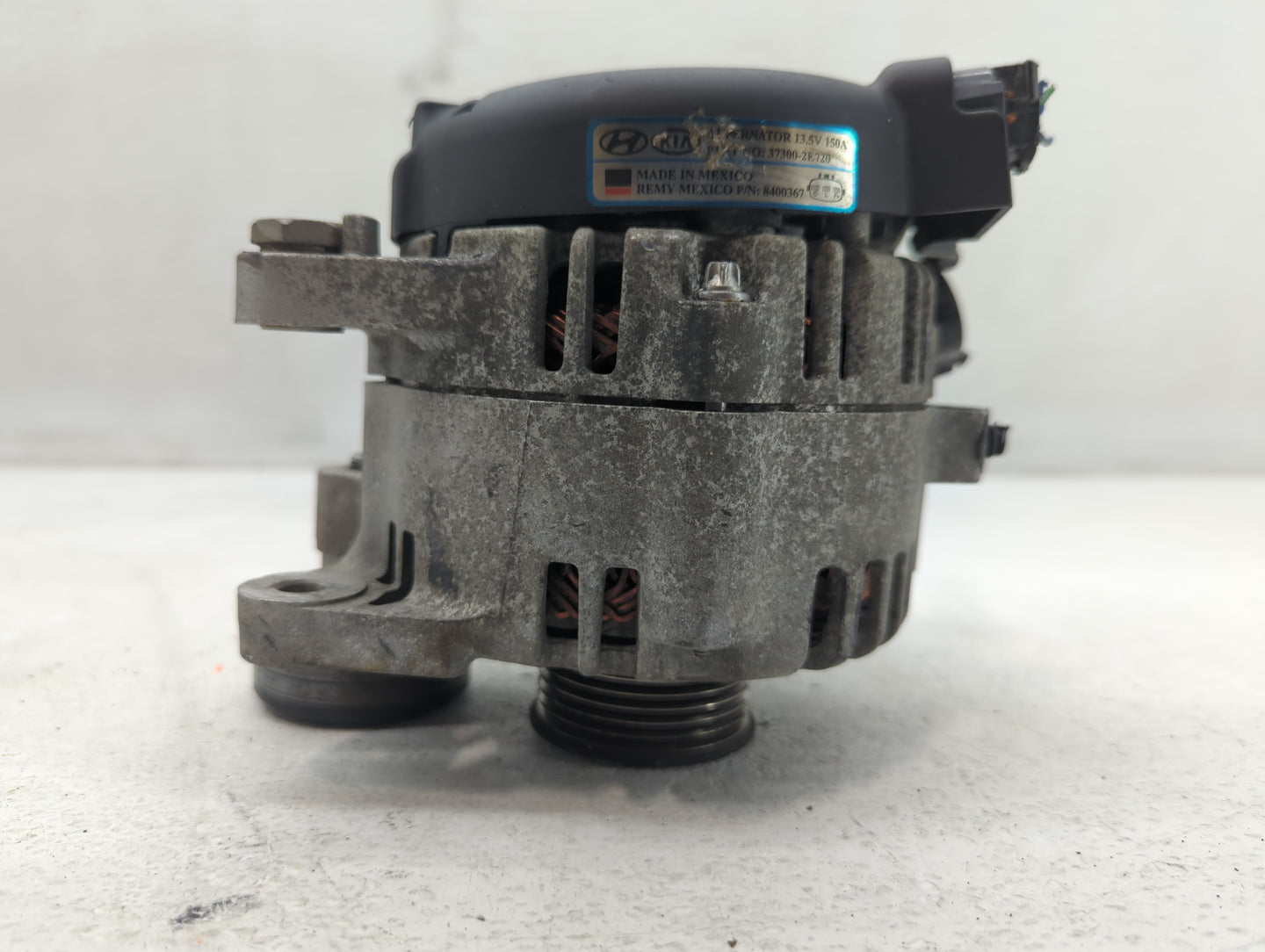 2014-2016 Hyundai Elantra Alternator Replacement Generator Charging Assembly Engine OEM P/N:8400367 37300-2E720 Fits OEM Use