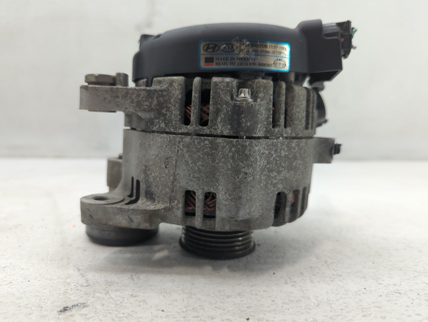 2014-2016 Hyundai Elantra Alternator Replacement Generator Charging Assembly Engine OEM P/N:8400367 37300-2E720 Fits OEM Use