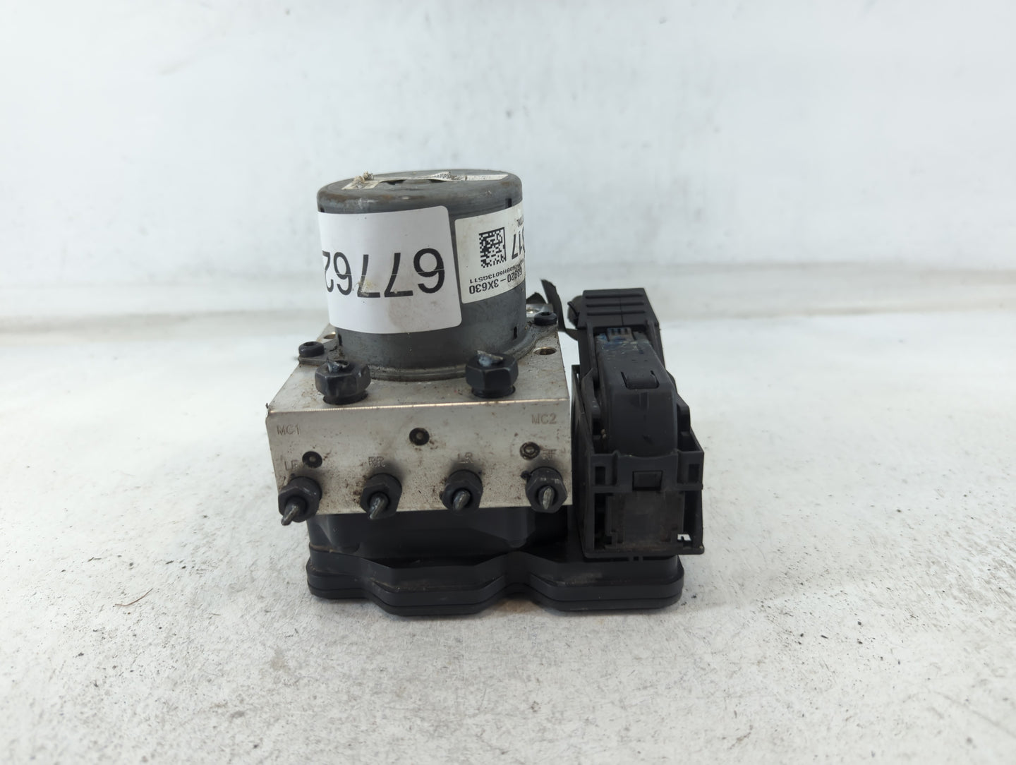 2014-2016 Hyundai Elantra ABS Pump Control Module Replacement P/N:58920-3X630 Fits Fits 2014 2015 2016 OEM Used Auto Parts -