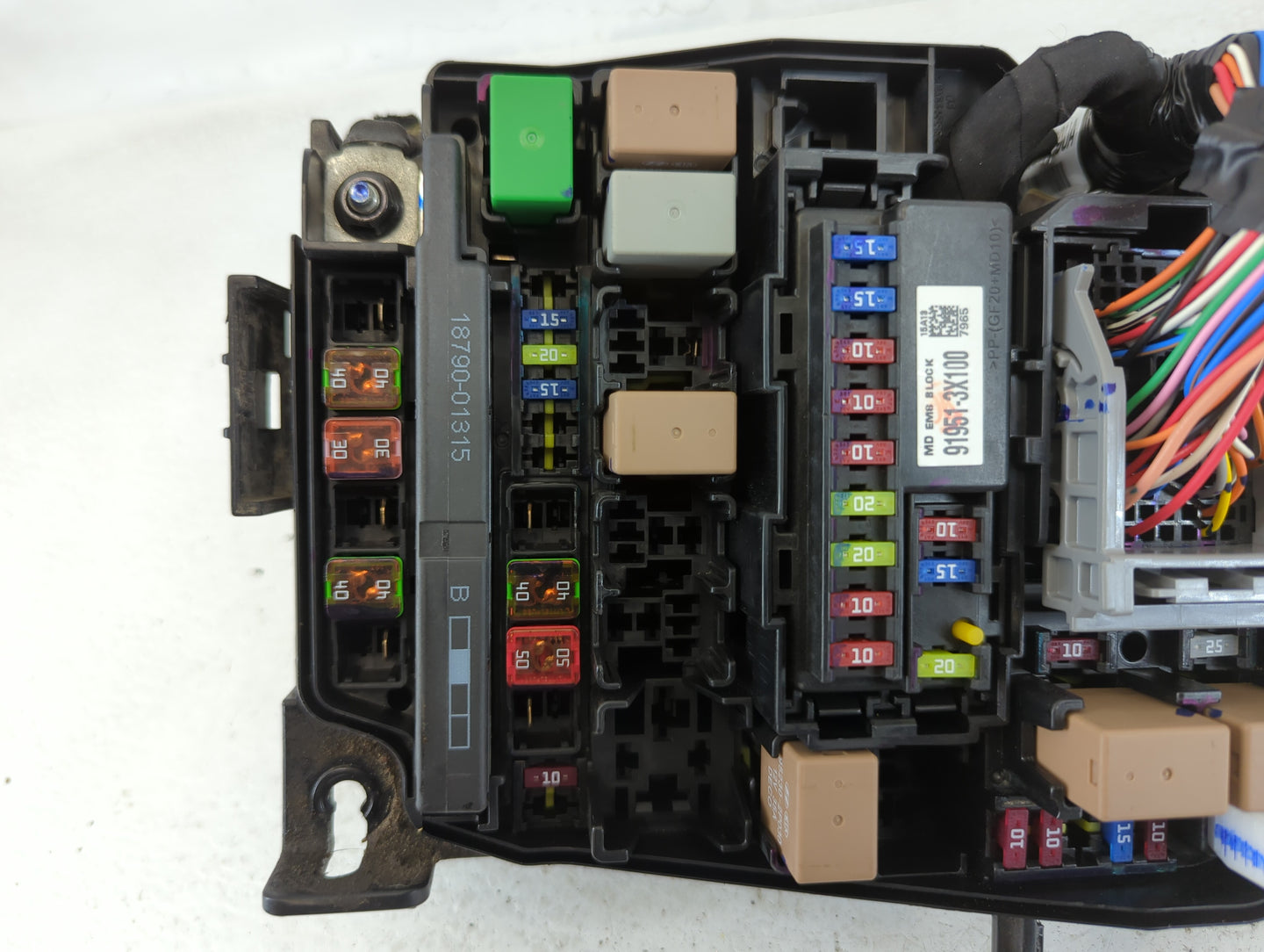 2014-2016 Hyundai Elantra Fusebox Fuse Box Panel Relay Module P/N:91951-3X710 Fits Fits 2014 2015 2016 OEM Used Auto Parts -
