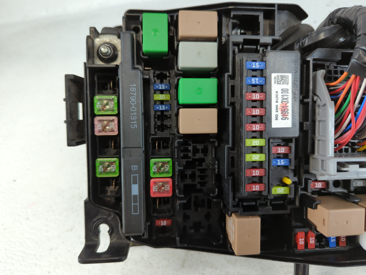 2014-2016 Hyundai Elantra Fusebox Fuse Box Panel Relay Module P/N:912653X060A Fits Fits 2014 2015 2016 OEM Used Auto Parts -