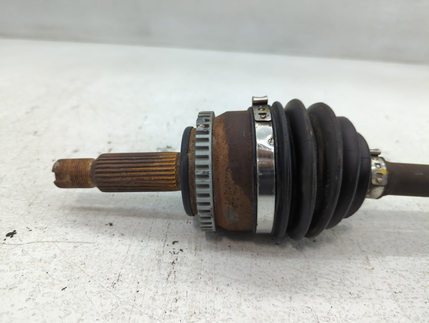 2011-2016 Hyundai Elantra Axle Shaft Front Driver Cv C/v - Oemusedautoparts1.com