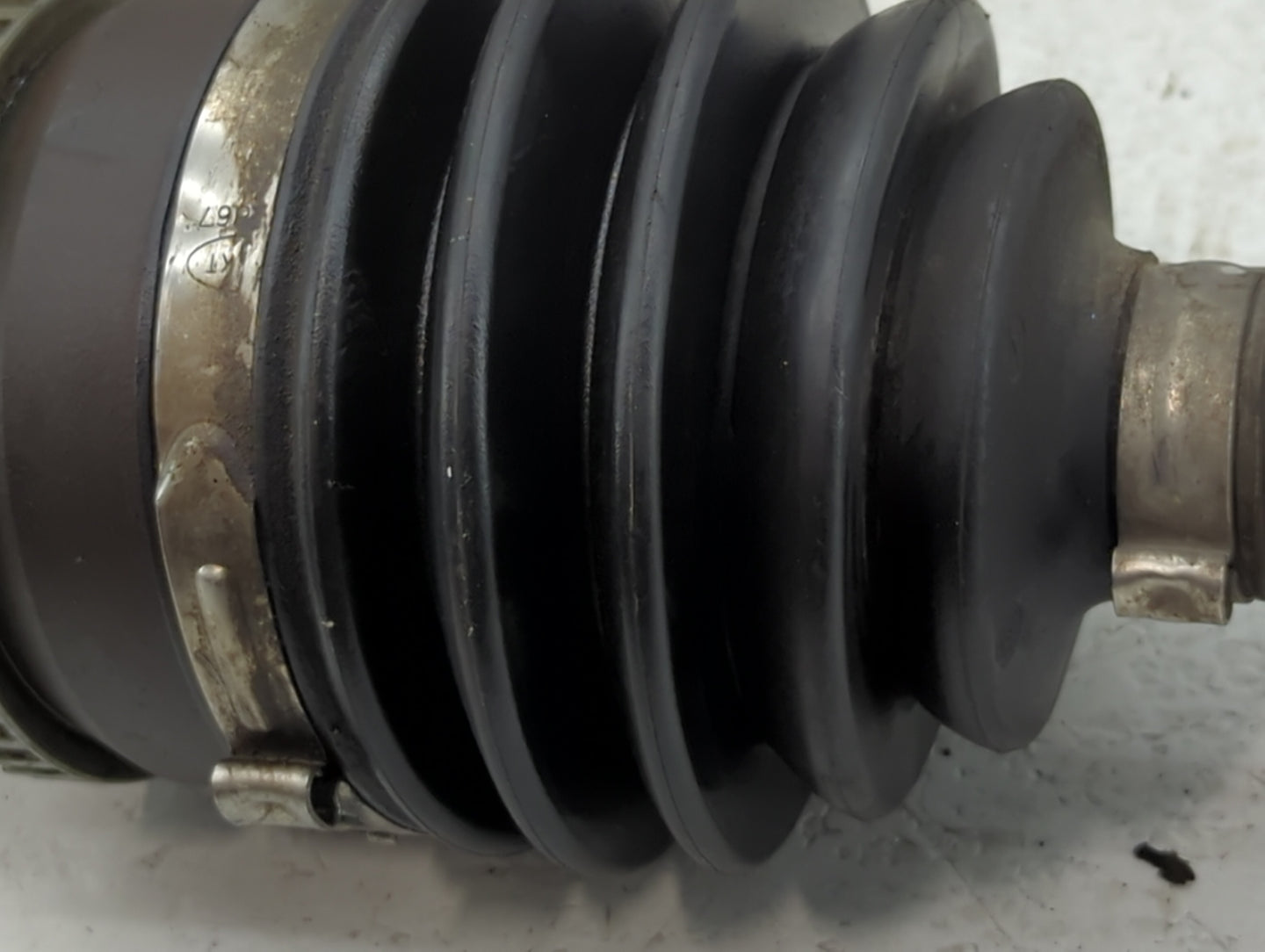 2011-2016 Hyundai Elantra Axle Shaft Front Passenger Cv C/v - Oemusedautoparts1.com