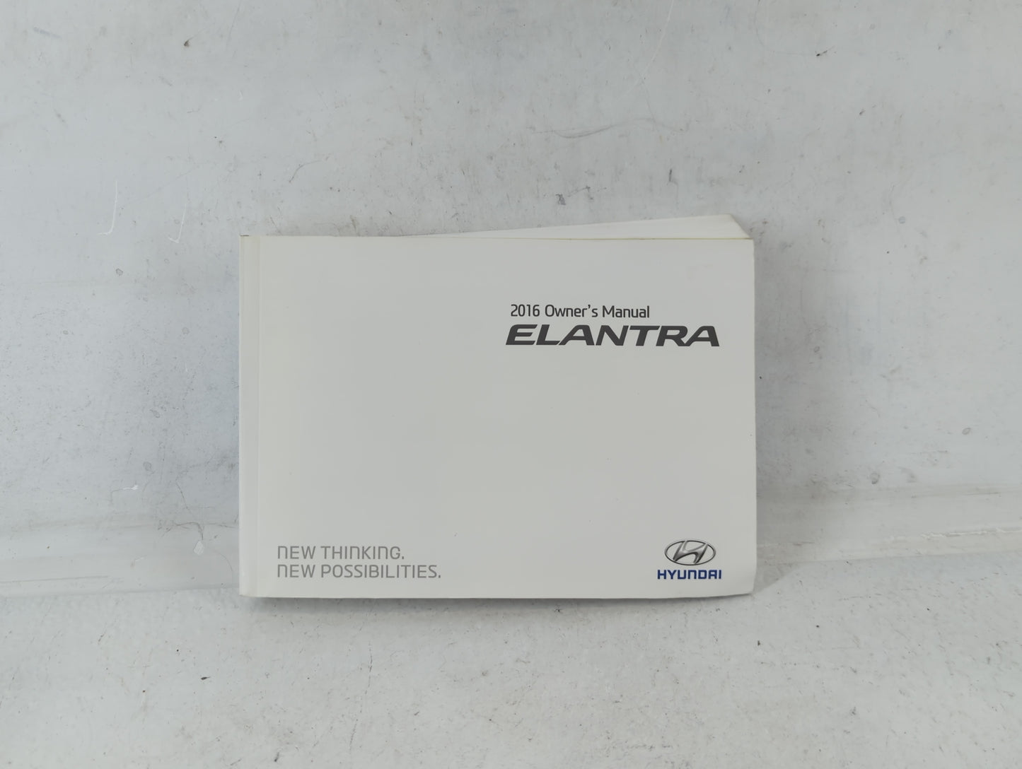 2016 Hyundai Elantra Owners Manual Book Guide P/N:G3Y0-EU59D OEM Used Auto Parts - Oemusedautoparts1.com