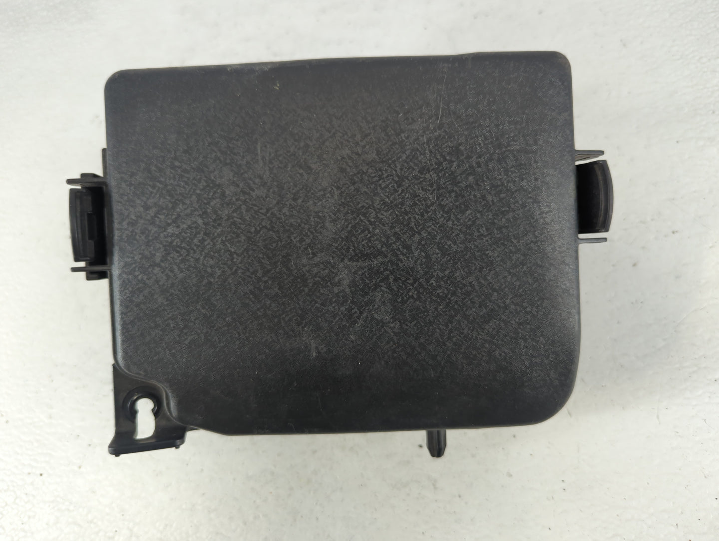 2014-2016 Hyundai Elantra Fusebox Fuse Box Panel Relay Module P/N:912653X060A Fits Fits 2014 2015 2016 OEM Used Auto Parts -