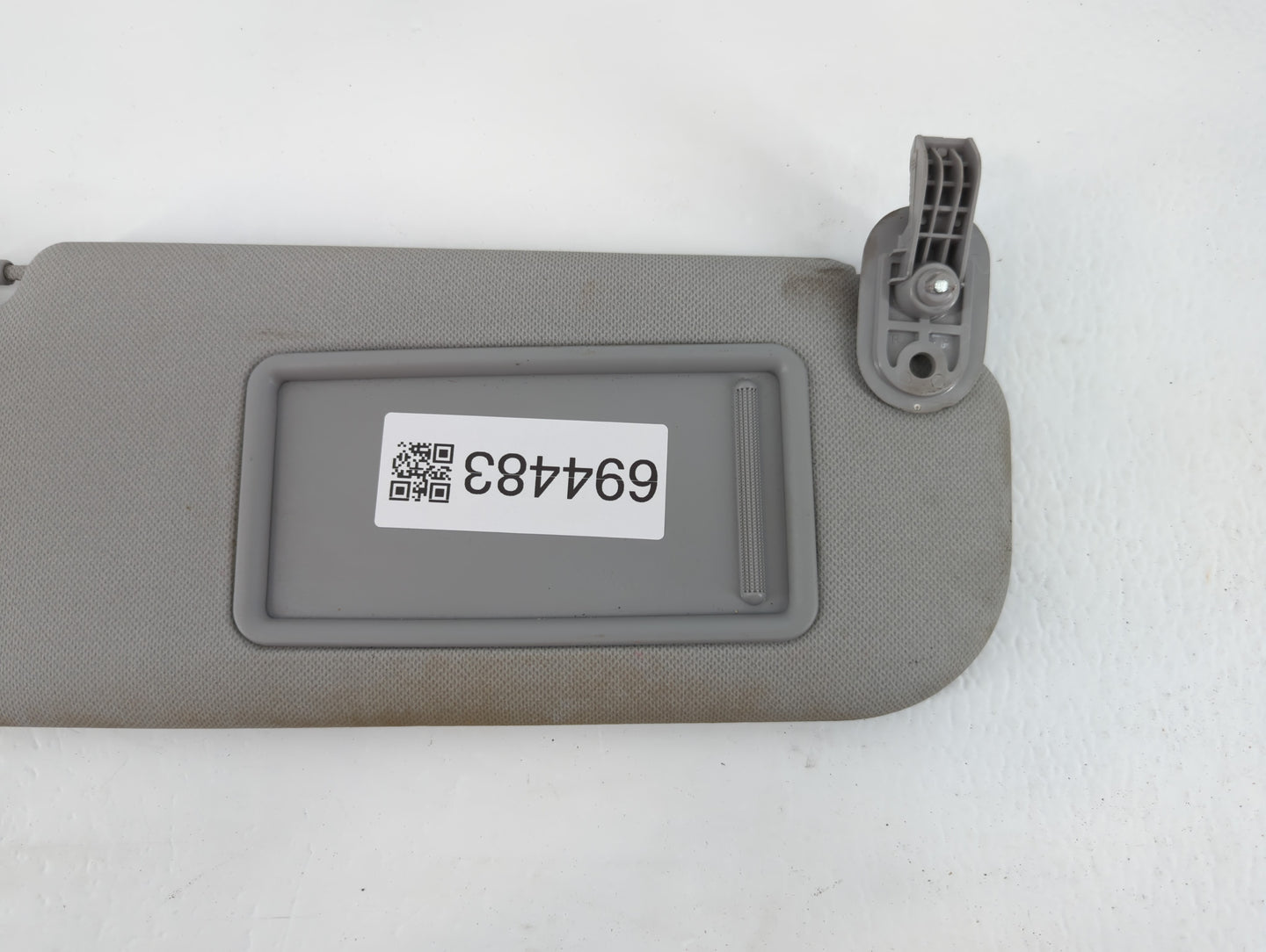 2014-2016 Hyundai Elantra Sun Visor Shade Replacement Passenger Right Mirror Fits Fits 2014 2015 2016 OEM Used Auto Parts - 