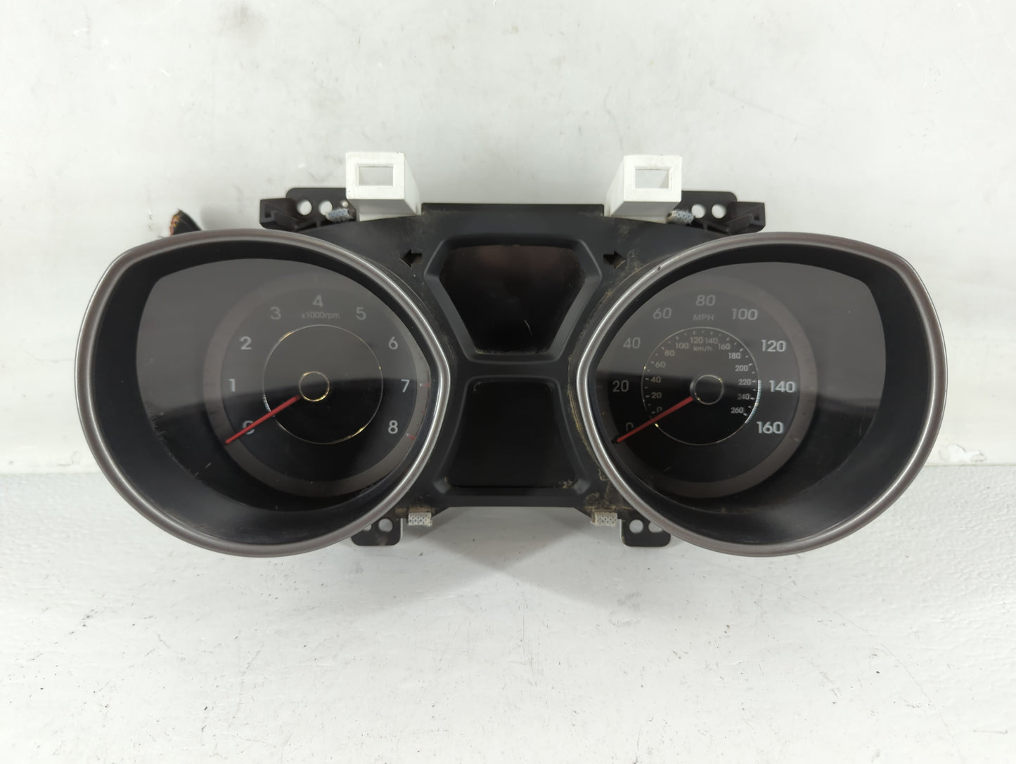 2014-2016 Hyundai Elantra Instrument Cluster Speedometer Gauges P/N:4002272134 94004-3Y010 Fits Fits 2014 2015 2016 OEM Used
