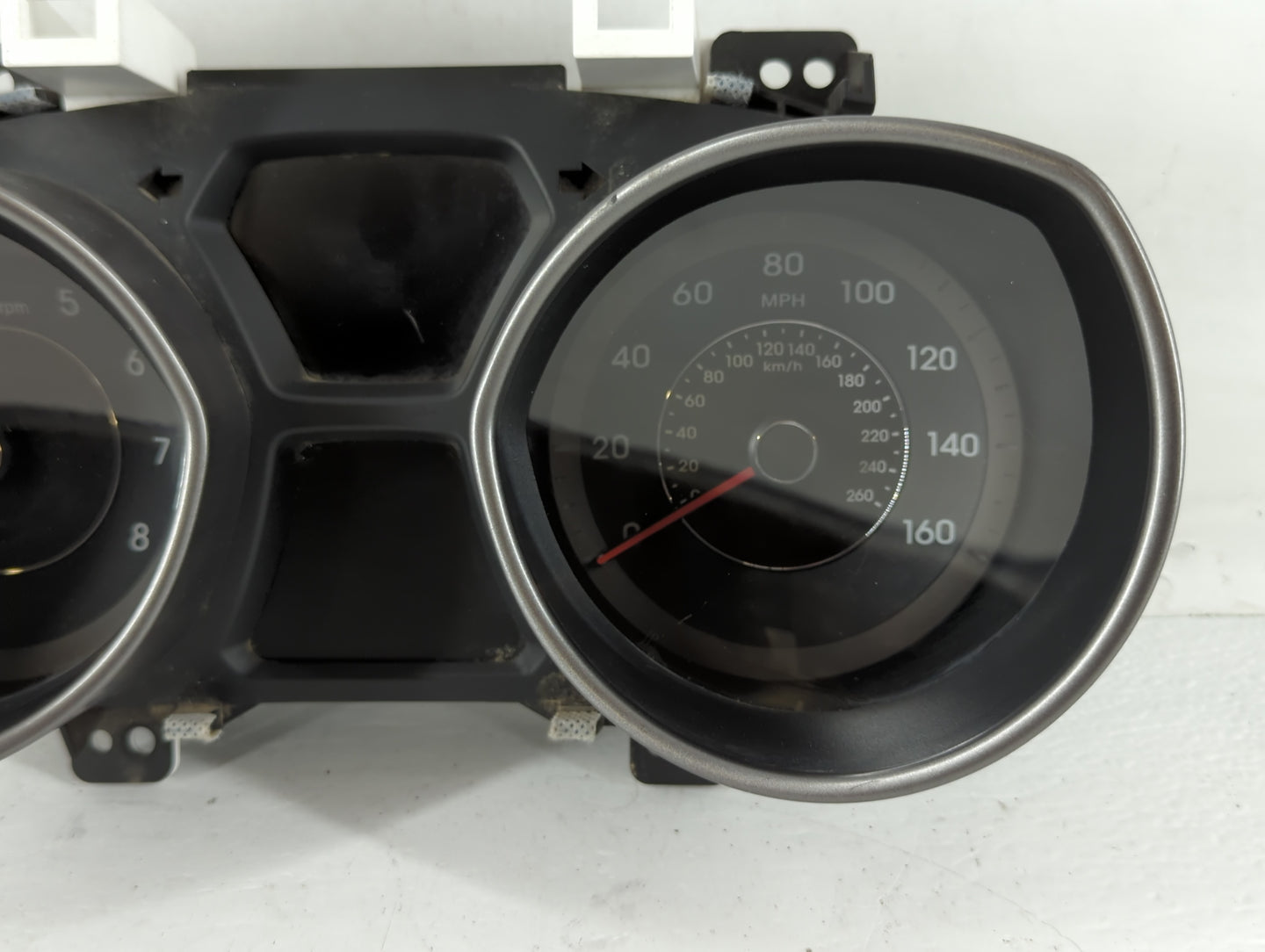 2014-2016 Hyundai Elantra Instrument Cluster Speedometer Gauges P/N:4002272134 94004-3Y010 Fits Fits 2014 2015 2016 OEM Used