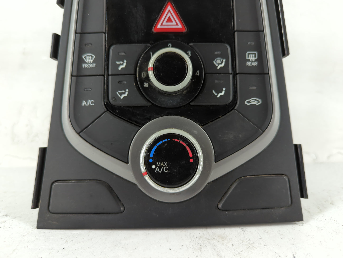 2013-2017 Hyundai Elantra Climate Control Module Temperature AC/Heater Replacement P/N:97250-ATDCF Fits OEM Used Auto Parts 
