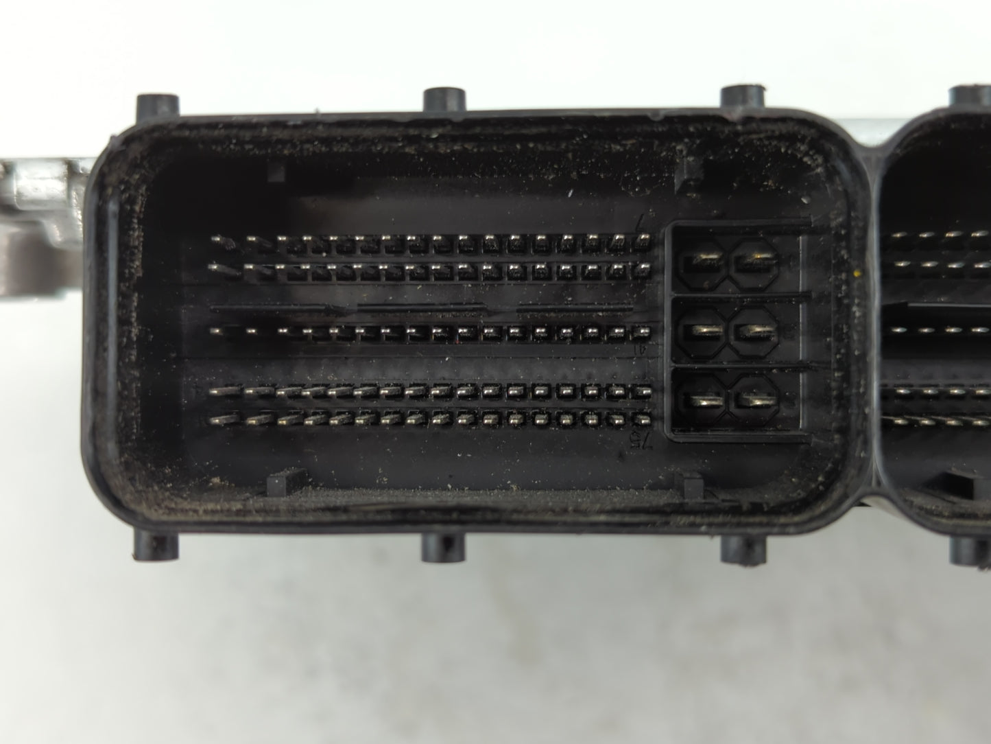 2014-2016 Hyundai Elantra PCM Engine Control Computer ECU ECM PCU OEM P/N:39102-2EML6 Fits Fits 2014 2015 2016 OEM Used Auto