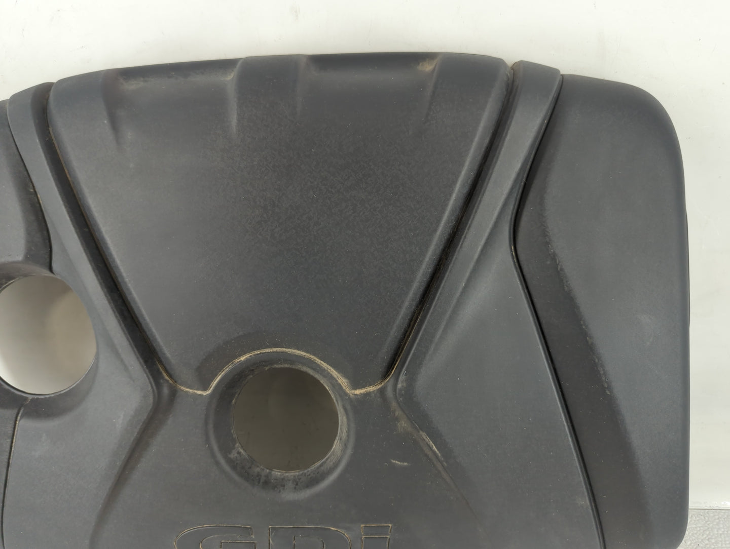 2016 Hyundai Elantra Engine Cover - Oemusedautoparts1.com