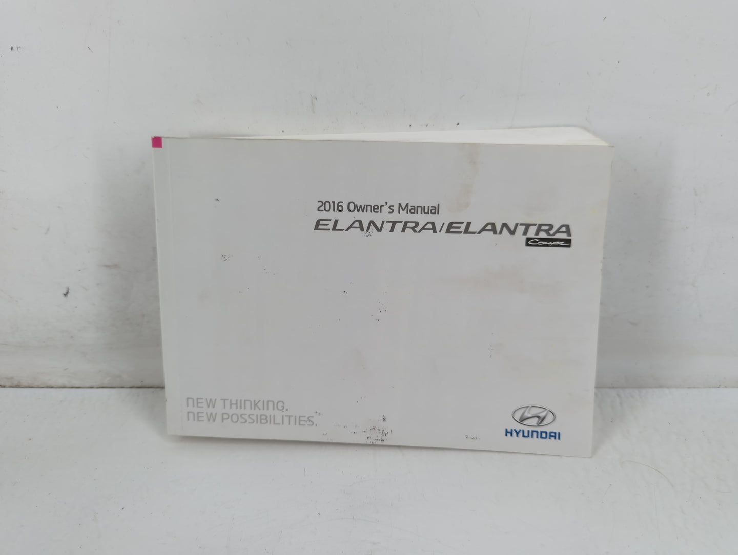 2016 Hyundai Elantra Owners Manual Book Guide P/N:G3X0-EU54C OEM Used Auto Parts - Oemusedautoparts1.com