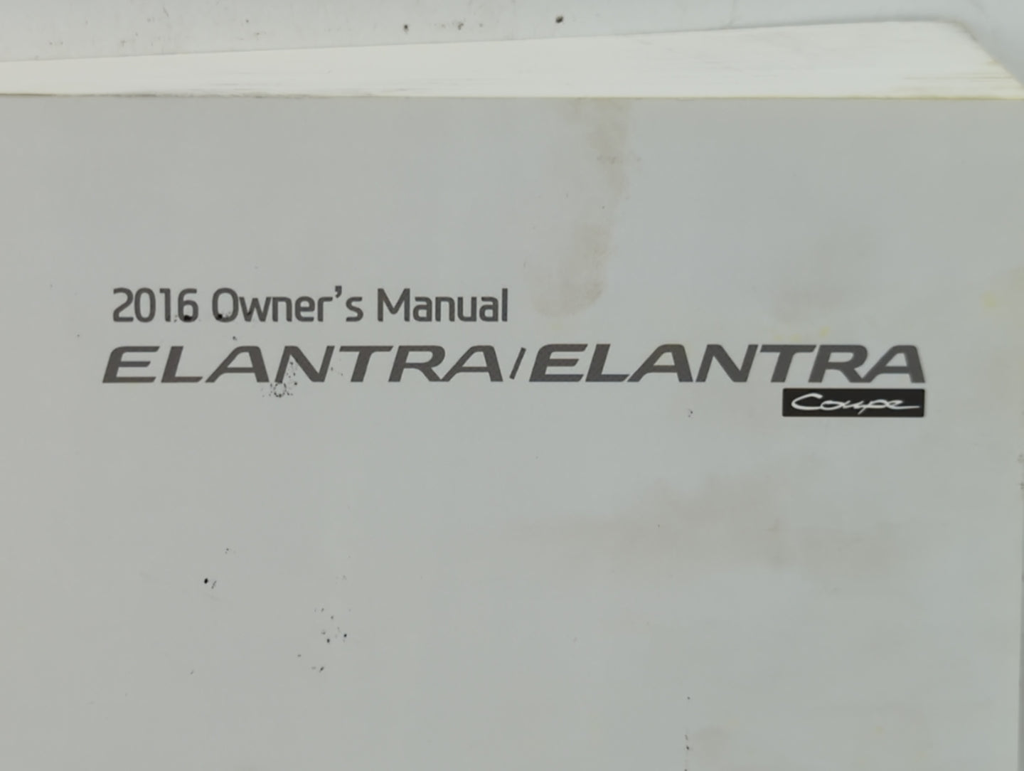 2016 Hyundai Elantra Owners Manual Book Guide P/N:G3X0-EU54C OEM Used Auto Parts - Oemusedautoparts1.com