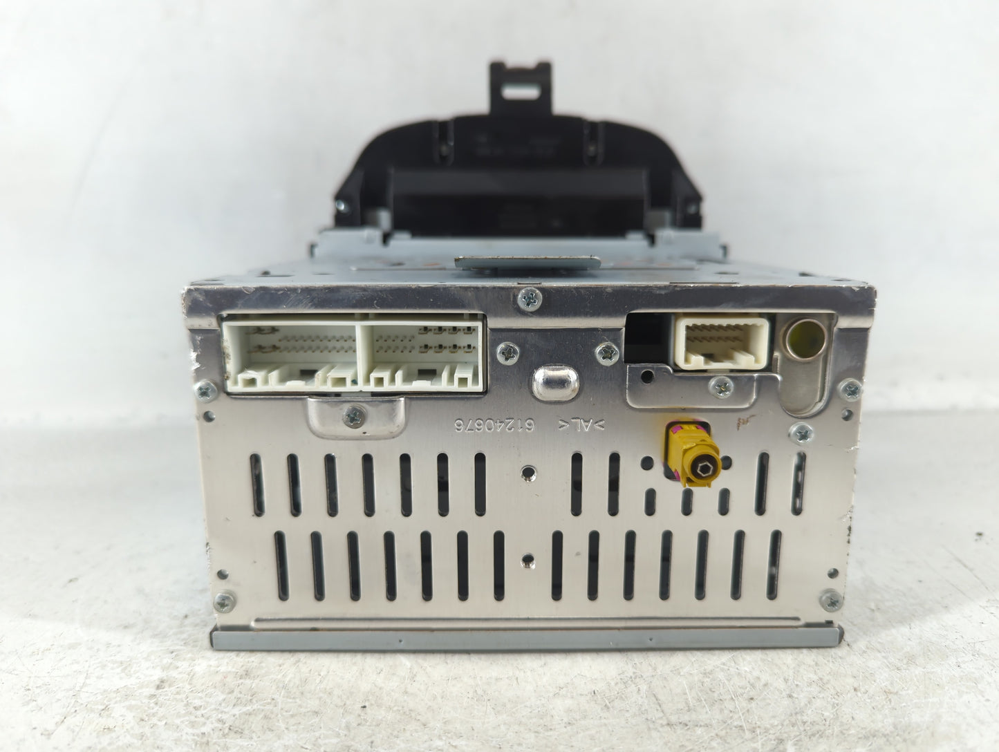 2014-2016 Hyundai Elantra Am Fm Cd Player Radio Receiver - Oemusedautoparts1.com