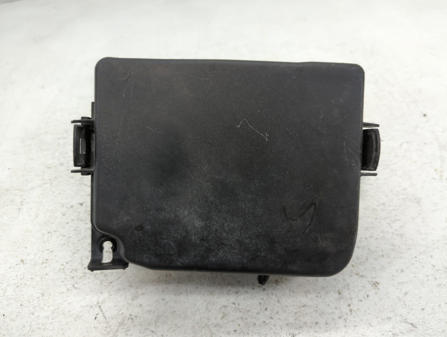 2014-2016 Hyundai Elantra Fusebox Fuse Box Panel Relay Module P/N:F124A23 91266 3X060 Fits Fits 2014 2015 2016 OEM Used Auto