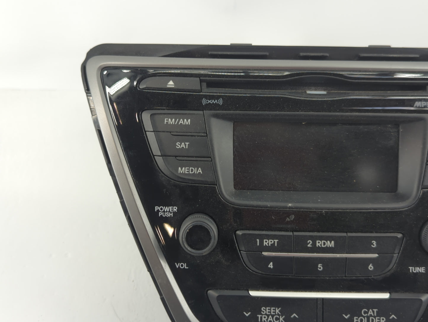 2014-2016 Hyundai Elantra Am Fm Cd Player Radio Receiver - Oemusedautoparts1.com