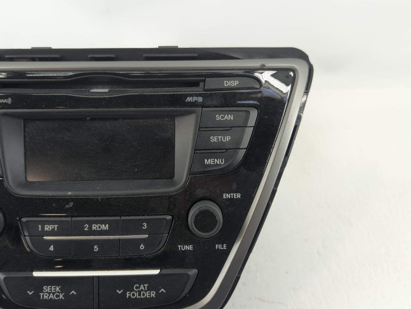 2014-2016 Hyundai Elantra Am Fm Cd Player Radio Receiver - Oemusedautoparts1.com