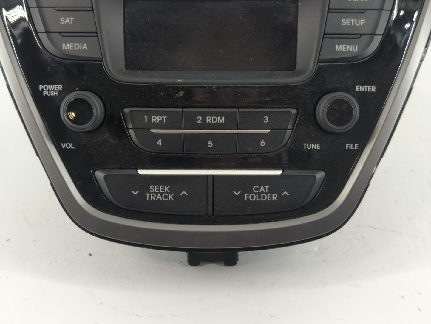 2014-2016 Hyundai Elantra Am Fm Cd Player Radio Receiver - Oemusedautoparts1.com