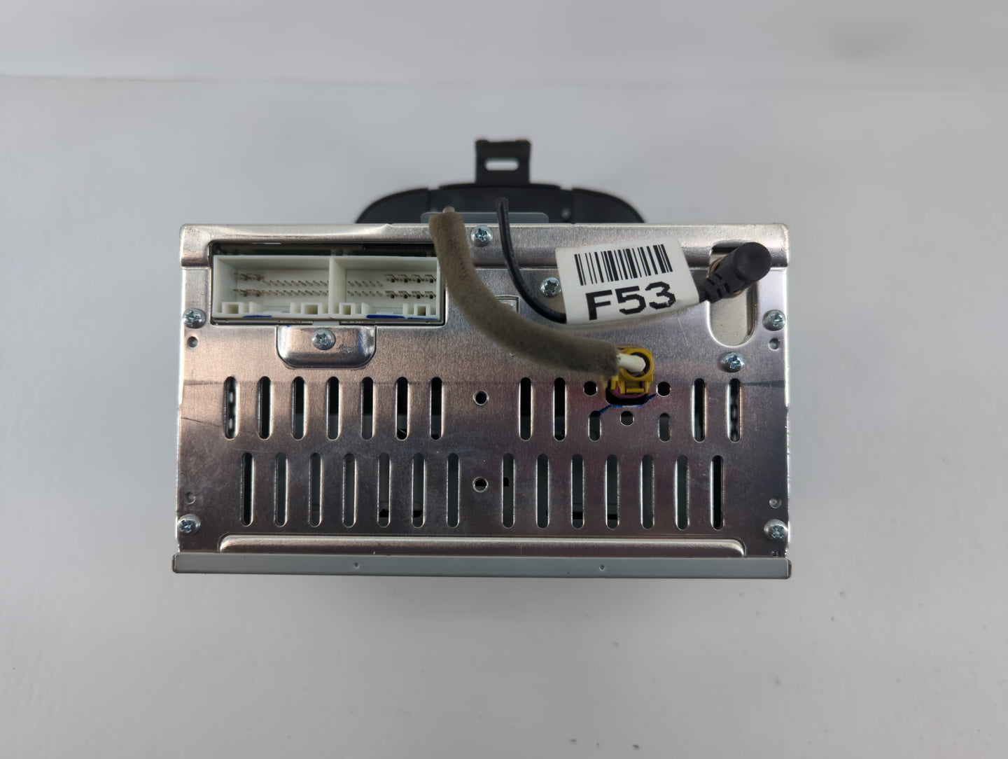 2014-2016 Hyundai Elantra Am Fm Cd Player Radio Receiver - Oemusedautoparts1.com