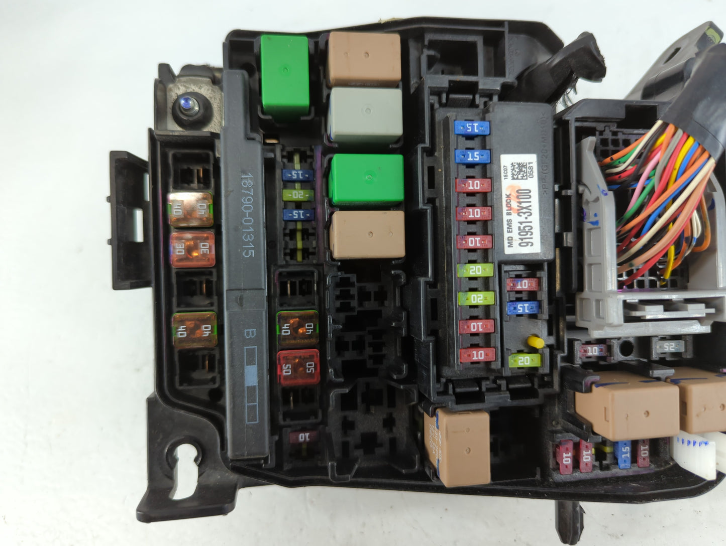 2014-2016 Hyundai Elantra Fusebox Fuse Box Panel Relay Module P/N:91951-3X710 Fits Fits 2014 2015 2016 OEM Used Auto Parts -