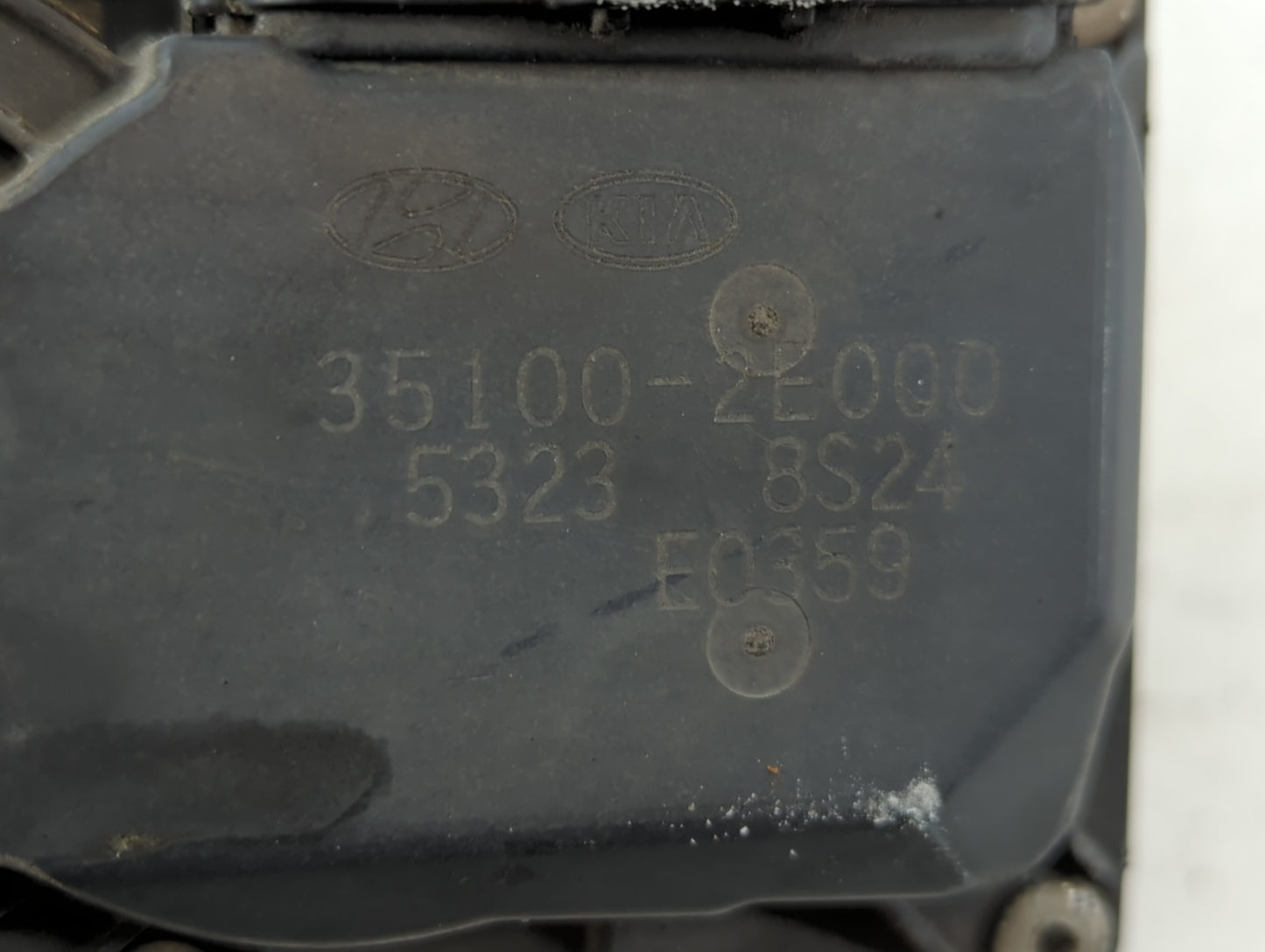 2011-2020 Hyundai Elantra Throttle Body P/N:35100-2E000 Fits Fits 2011 2012 2013 2014 2015 2016 2017 2018 2019 2020 2021 OEM