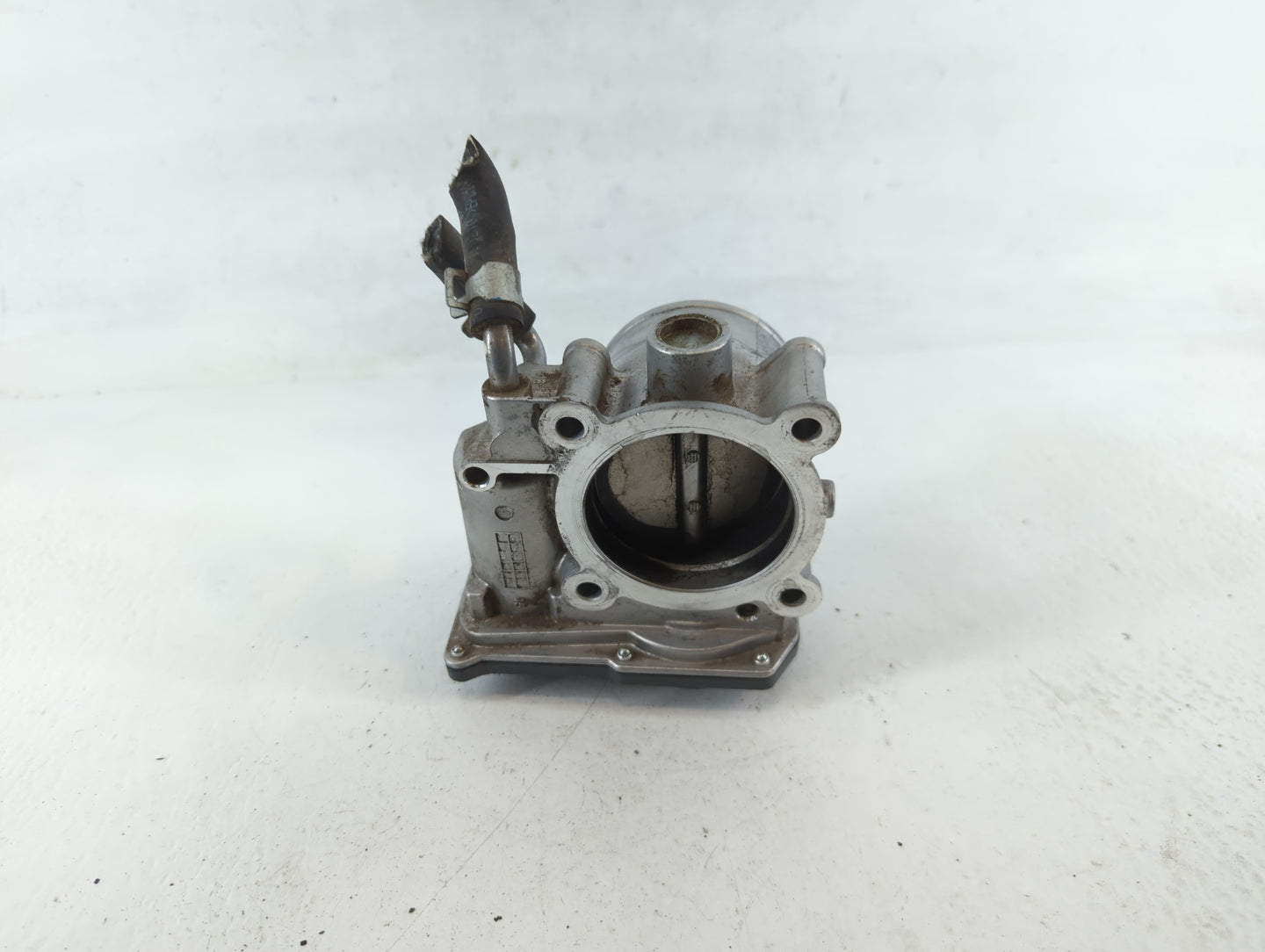 2011-2020 Hyundai Elantra Throttle Body P/N:35100-2E000 Fits Fits 2011 2012 2013 2014 2015 2016 2017 2018 2019 2020 2021 OEM