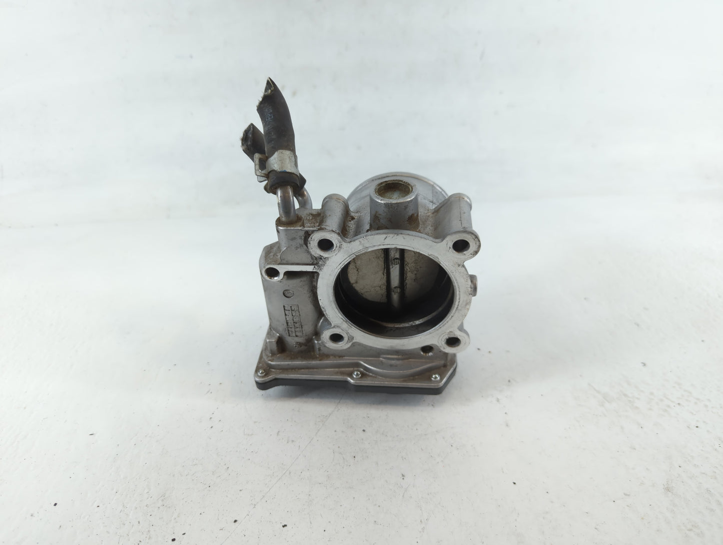 2011-2020 Hyundai Elantra Throttle Body P/N:35100-2E000 Fits Fits 2011 2012 2013 2014 2015 2016 2017 2018 2019 2020 2021 OEM