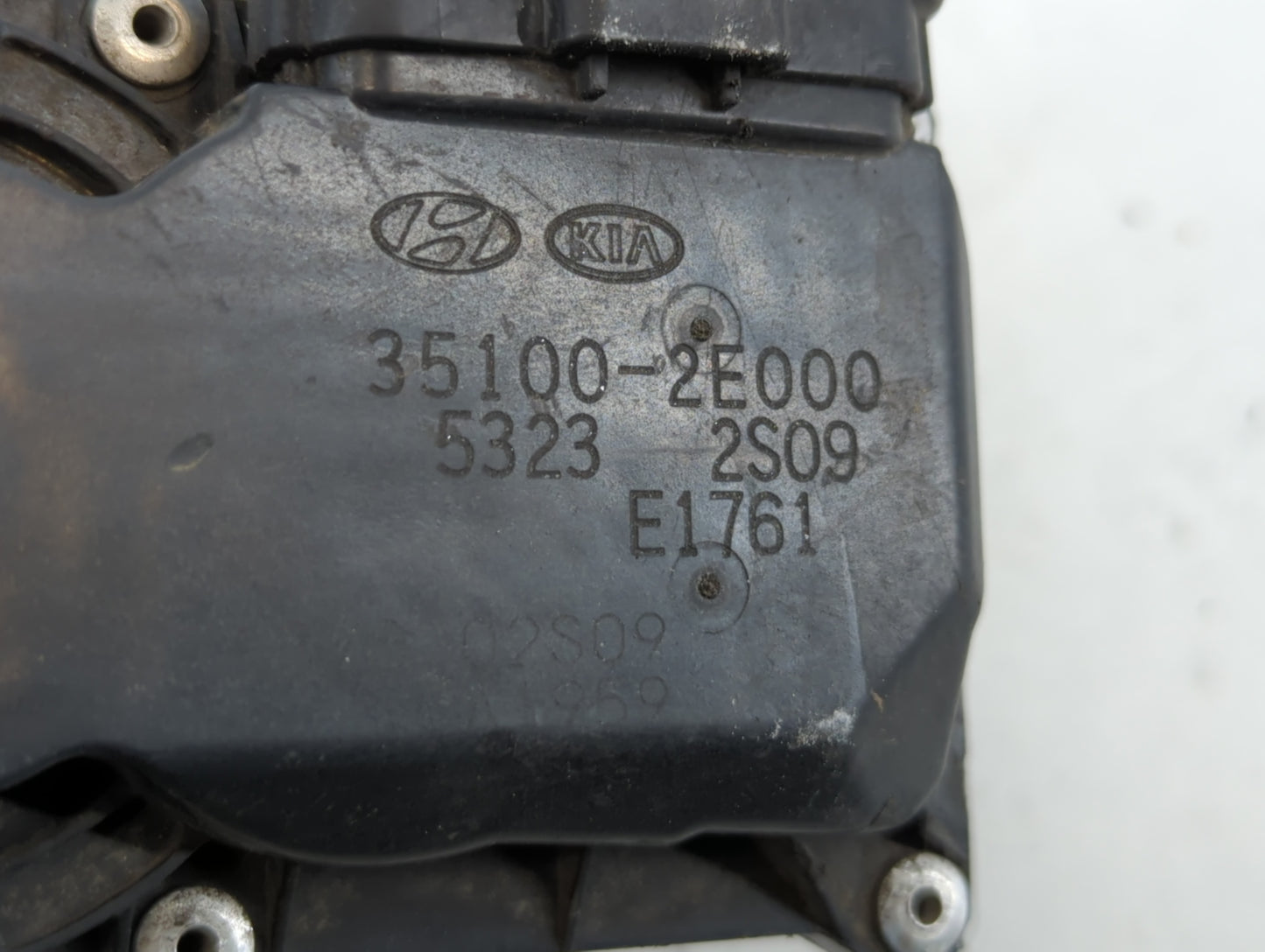 2011-2020 Hyundai Elantra Throttle Body P/N:35100-2E000 Fits Fits 2011 2012 2013 2014 2015 2016 2017 2018 2019 2020 2021 OEM