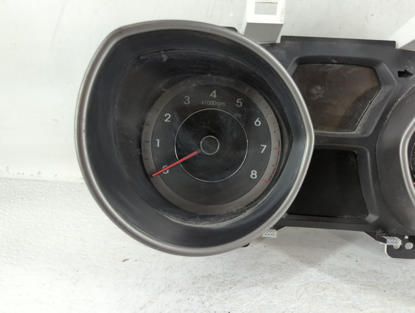 2016-2017 Hyundai Elantra Instrument Cluster Speedometer Gauges P/N:94004-3Y010 Fits Fits 2016 2017 OEM Used Auto Parts - Oe
