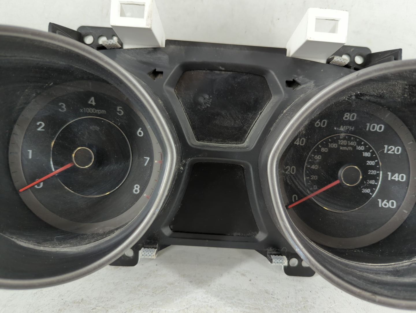 2016-2017 Hyundai Elantra Instrument Cluster Speedometer Gauges P/N:94004-3Y010 Fits Fits 2016 2017 OEM Used Auto Parts - Oe