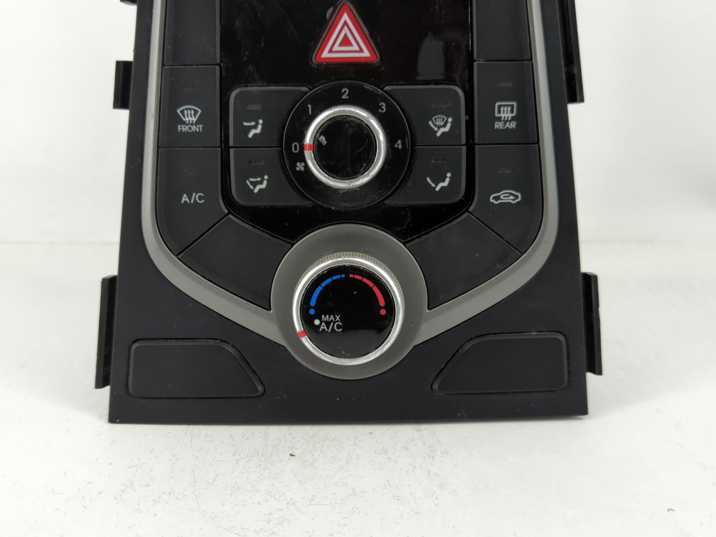 2014-2016 Hyundai Elantra Climate Control Module Temperature AC/Heater Replacement P/N:97250-3XCC1 Fits Fits 2014 2015 2016 