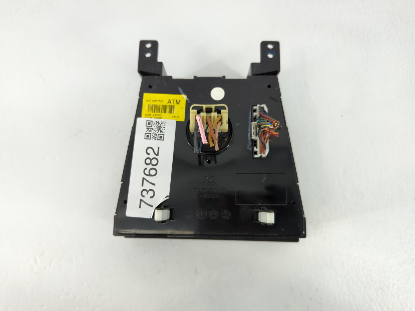 2014-2016 Hyundai Elantra Climate Control Module Temperature AC/Heater Replacement P/N:97250-3XCC1 Fits Fits 2014 2015 2016 