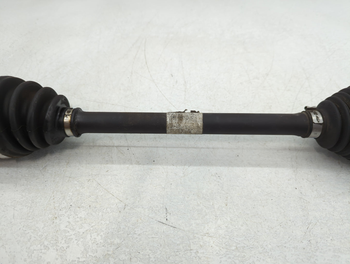 2014-2016 Hyundai Elantra Axle Shaft Front Driver Cv C/v - Oemusedautoparts1.com