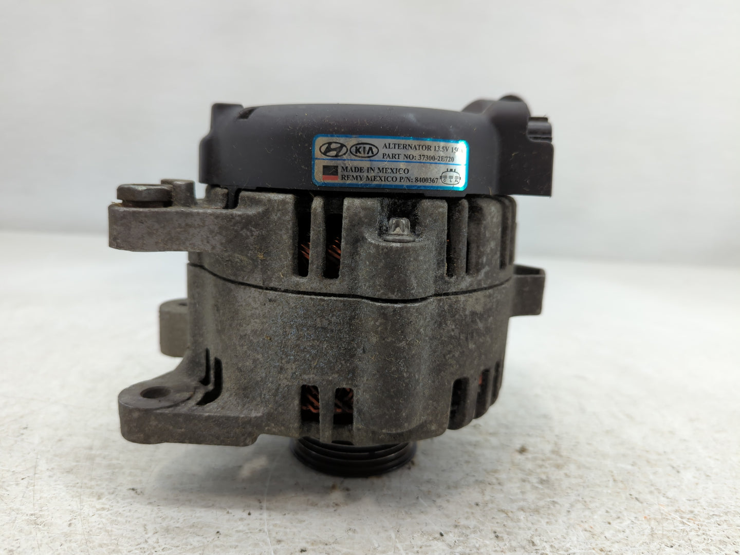 2016 Hyundai Elantra Alternator Replacement Generator Charging Assembly Engine OEM P/N:37300-2E720 Fits OEM Used Auto Parts 