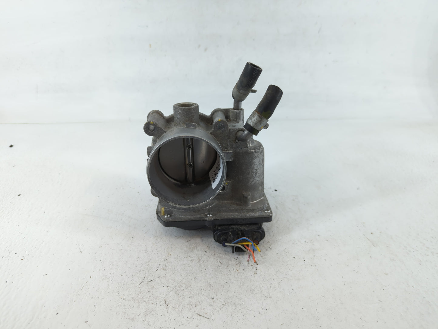 2011-2020 Hyundai Elantra Throttle Body P/N:35100-2E000 Fits Fits 2011 2012 2013 2014 2015 2016 2017 2018 2019 2020 2021 OEM